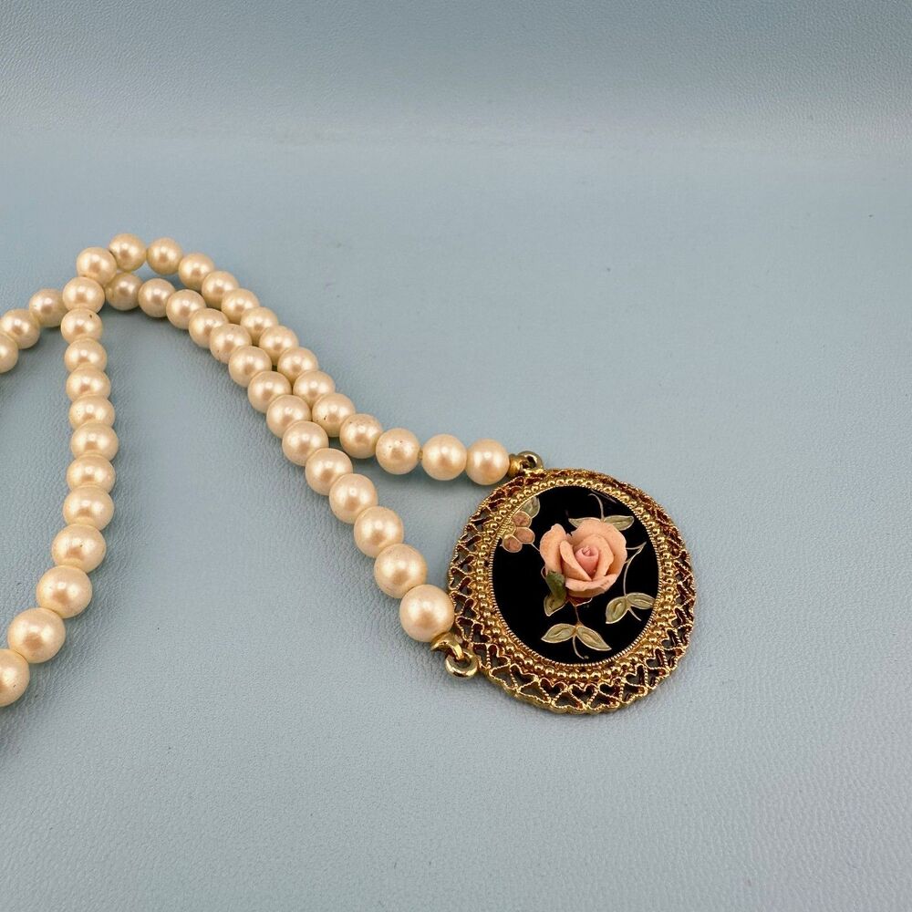 Vintage 1928 Porcelain Rose Station Pendant Necklace Faux Pearl Victorian Style - Picture 8 of 15